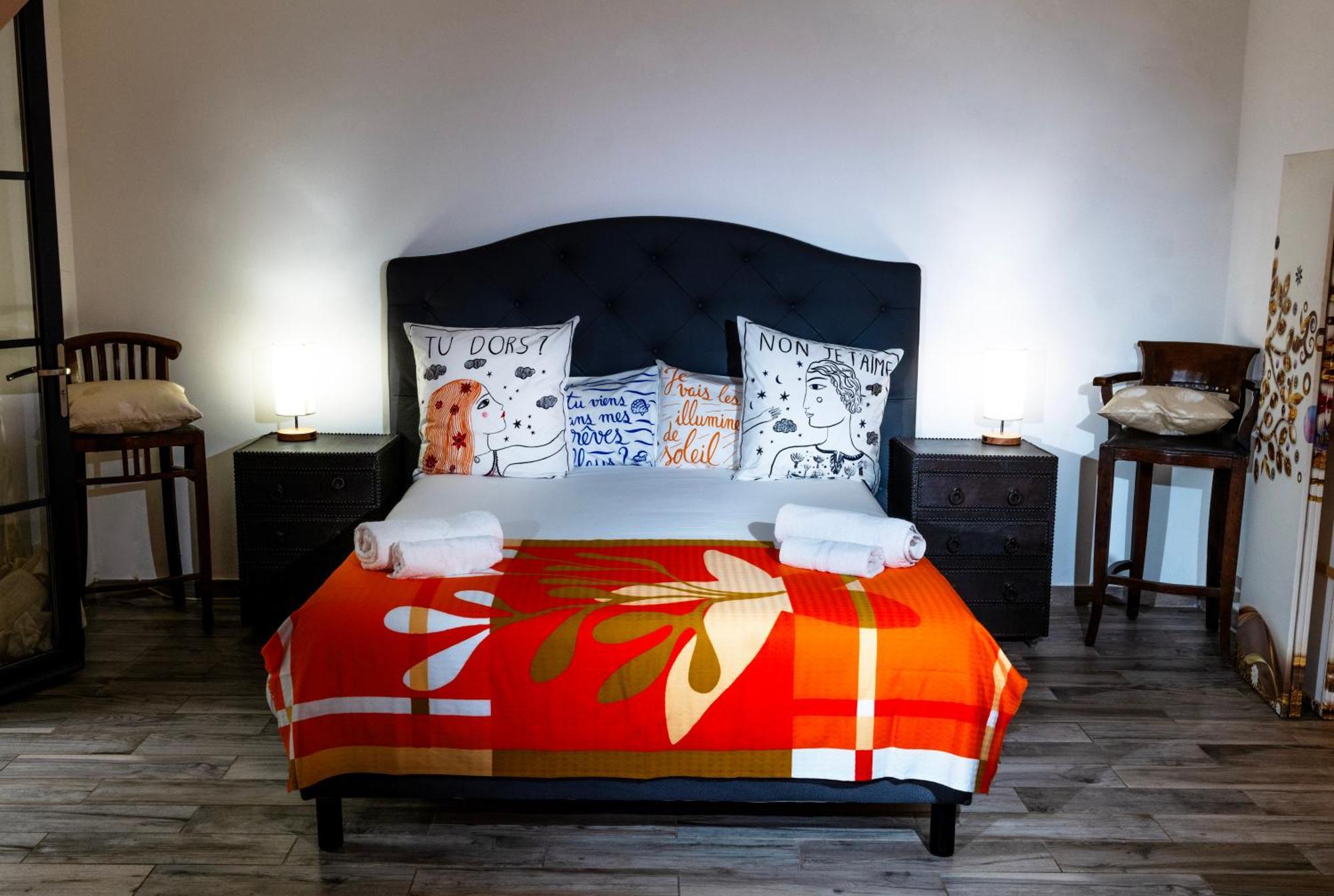 Les Canoubiers Luxe Et Serenite Au Coeur De Saint-Tropez Suites Spacieuses Avec Jardin Enchanteur 客房 照片