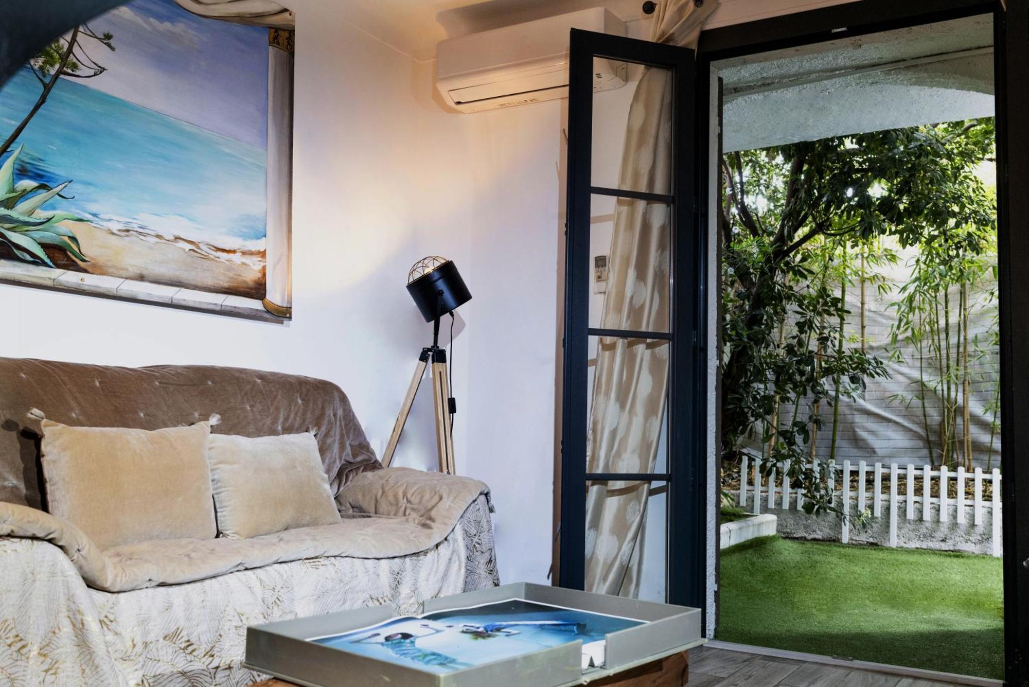 Les Canoubiers Luxe Et Serenite Au Coeur De Saint-Tropez Suites Spacieuses Avec Jardin Enchanteur 客房 照片